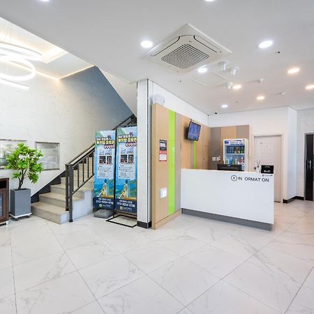 Yeosu View Foret Pension Bagian luar foto