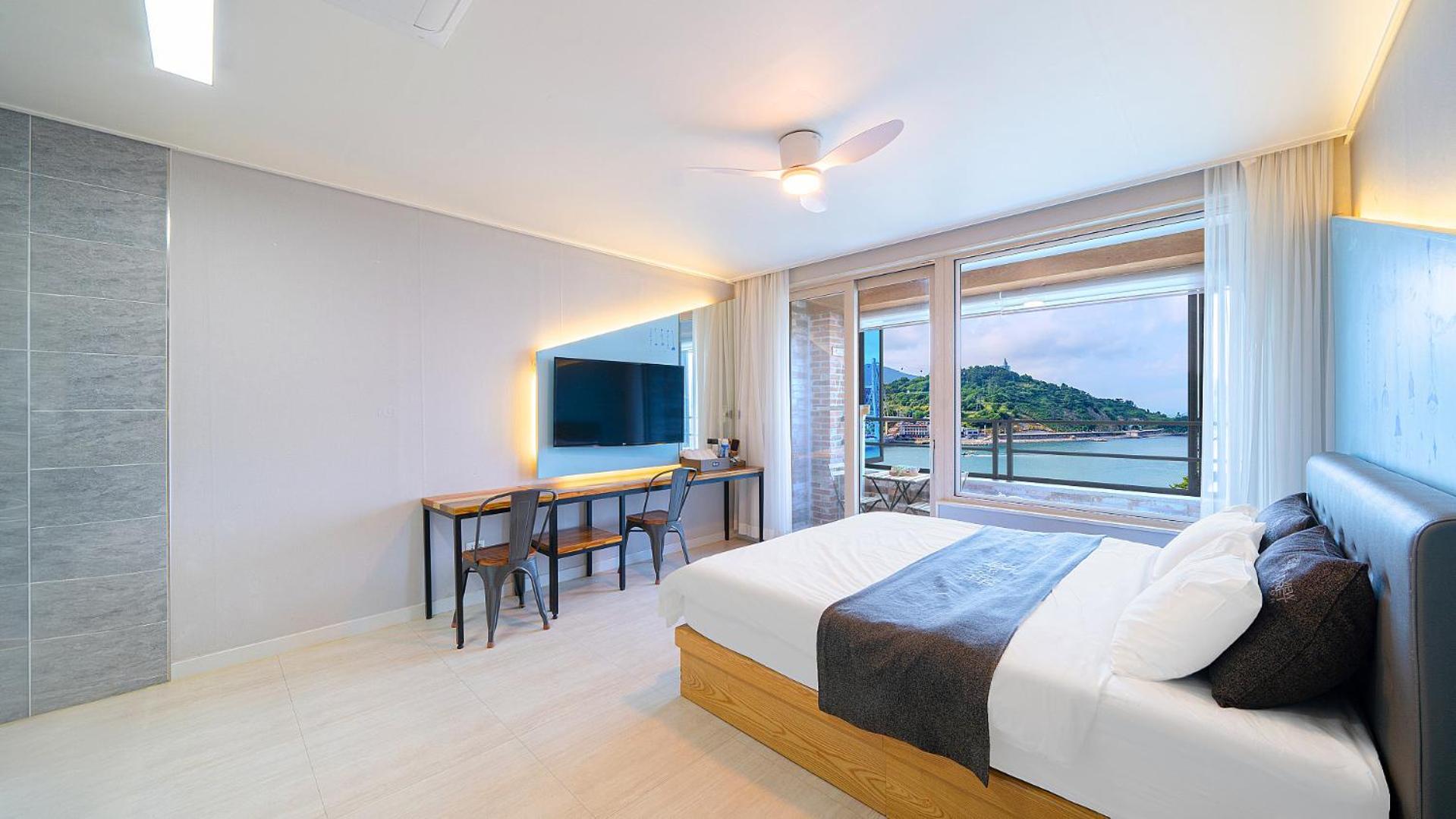 Yeosu View Foret Pension Bagian luar foto